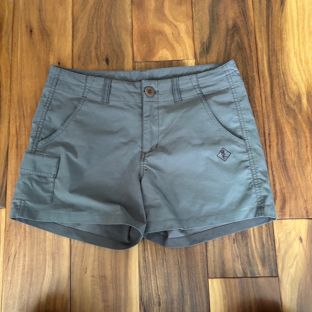 Stonewear Designs women’s shorts sz 4